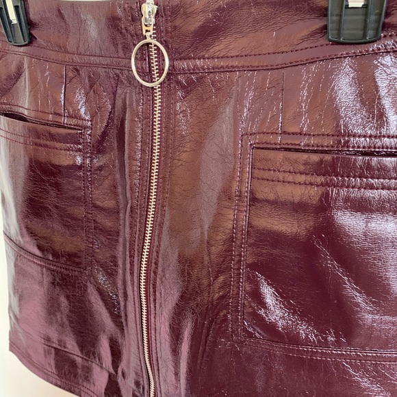BNWOT Plum TOPSHOP Zip Vegan Leather Moto Skirt - Picture 4 of 6